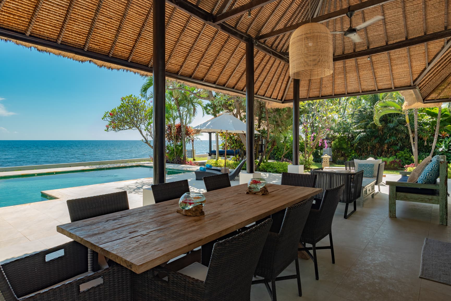 Villa Bersama — service and staff (7)