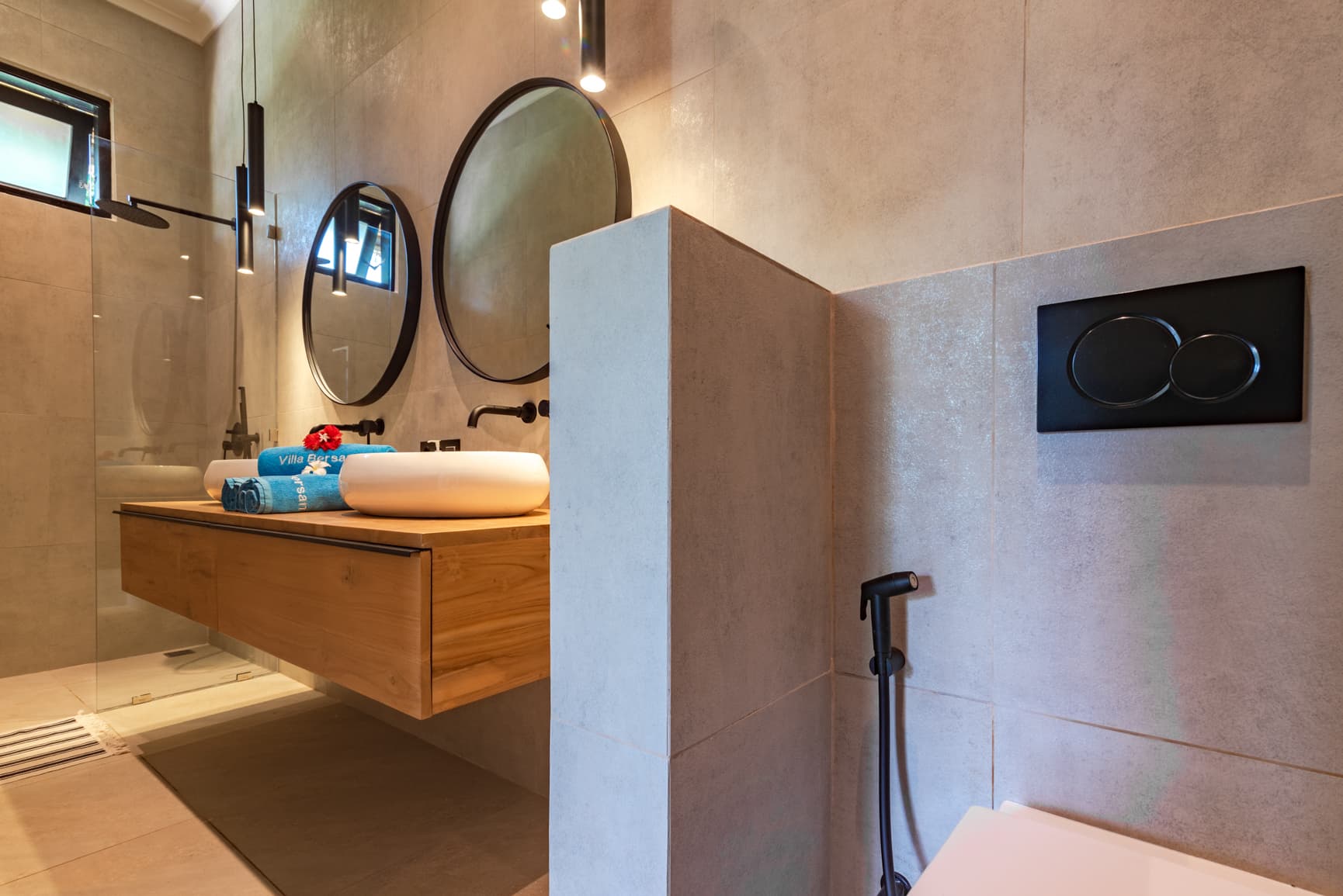 Villa Bersama — bedroom (10)